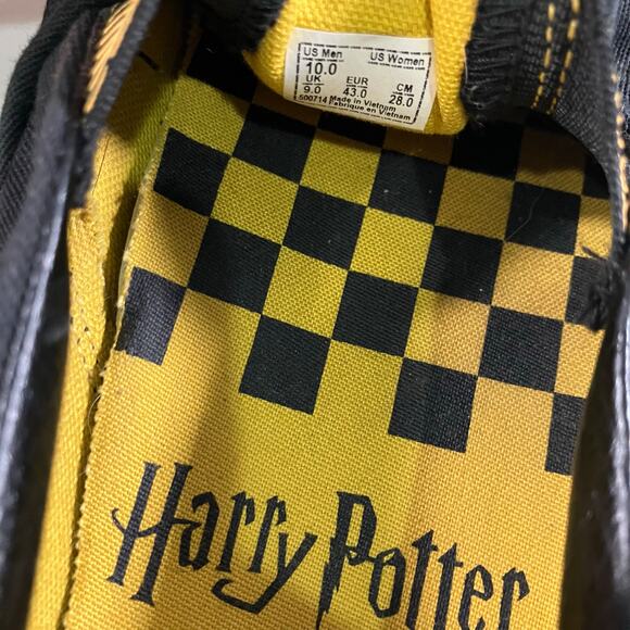 VANS X Harry Potter Hufflepuff Men\'s Sneaker Size 10 Classic Black Slip-on Shoes main image 7